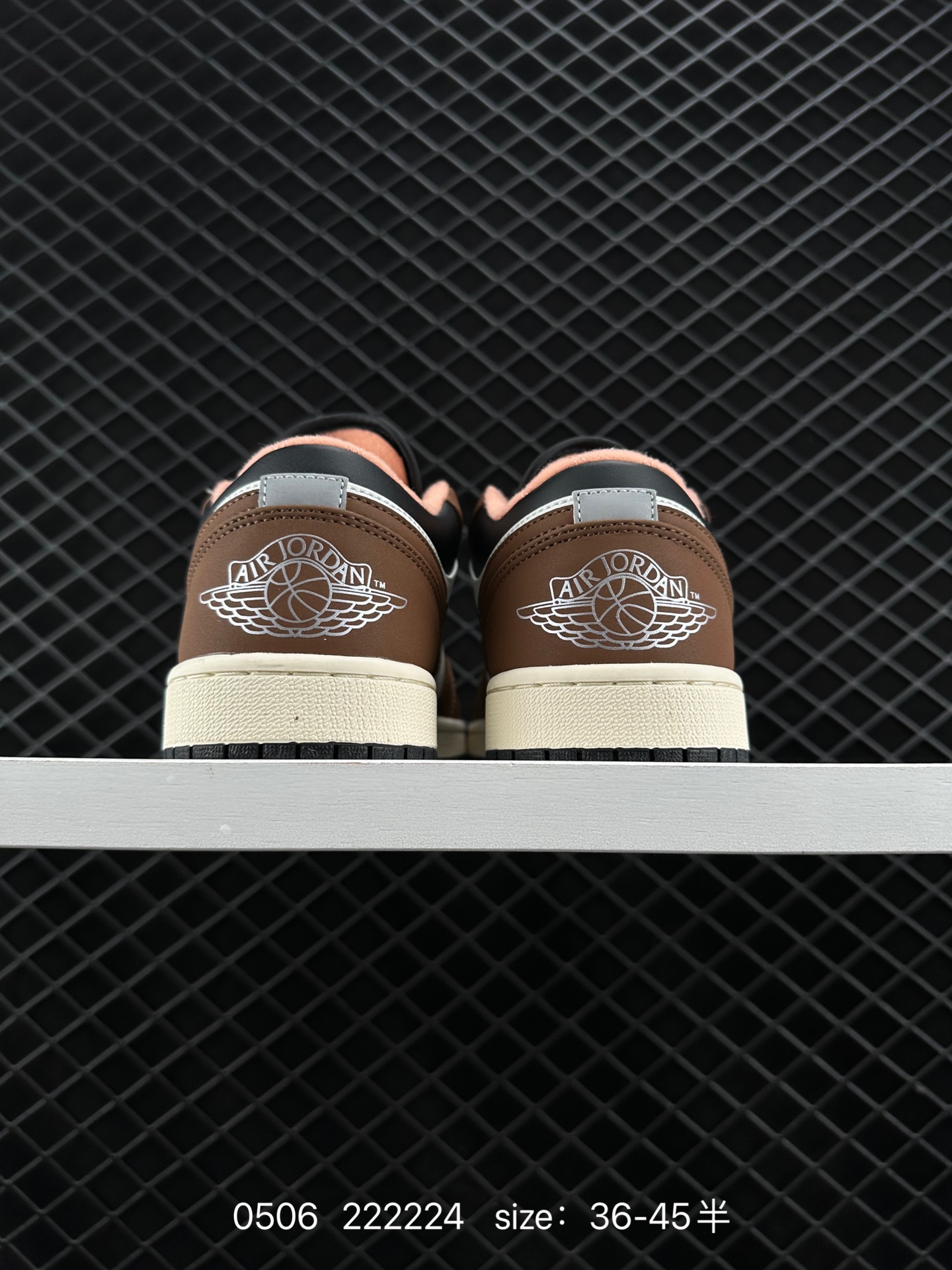 Air Jordan 1 Low AJ1